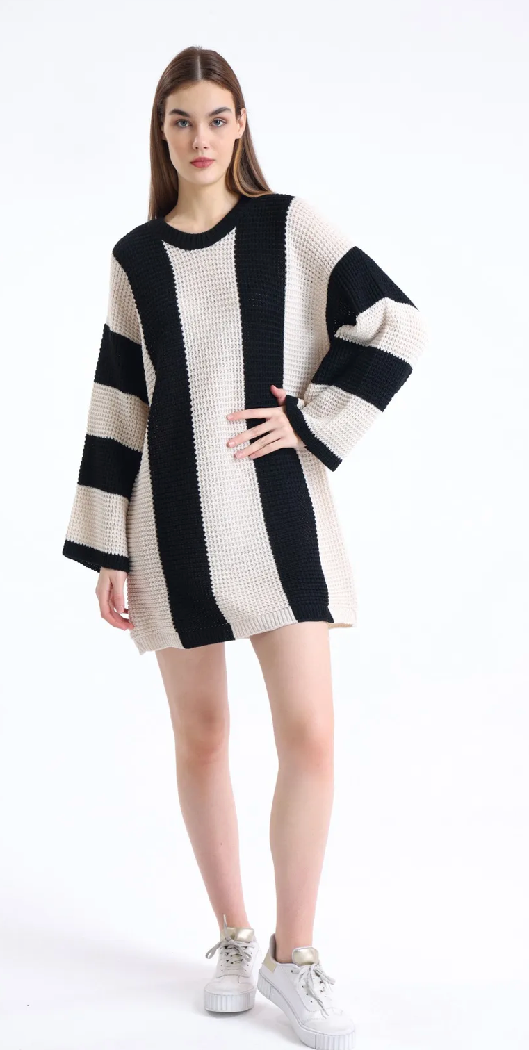 Women's Oversize Cut Color Block Sweater Dress
